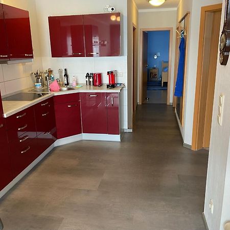 Schoenes Appartment Mit Fernblick 글로페 외부 사진